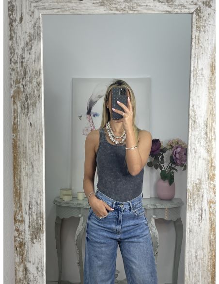 Body efecto desgastado negro