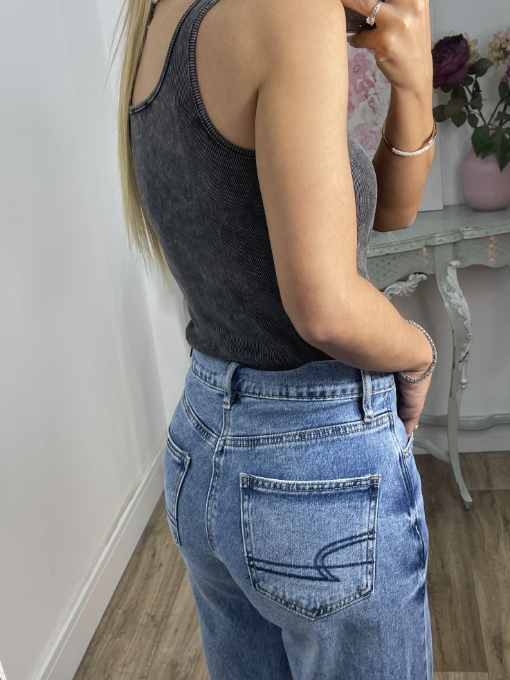 Body efecto desgastado negro