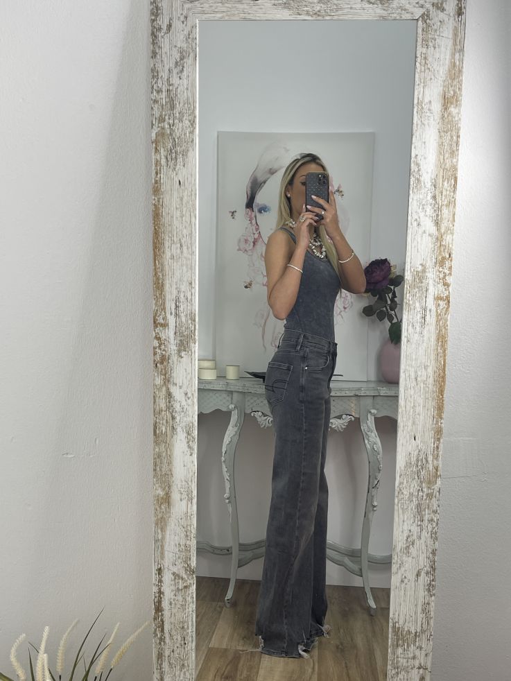 Body efecto desgastado gris oscuro