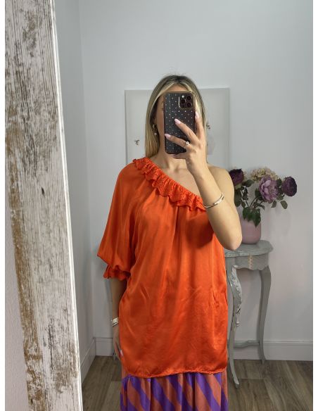 Blusa asimétrica satinada naranja