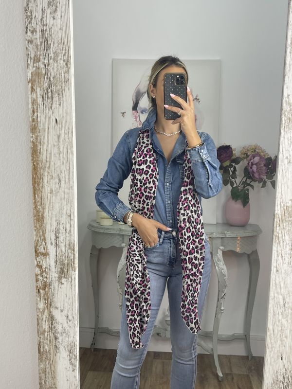 Pañuelo grande print rosa