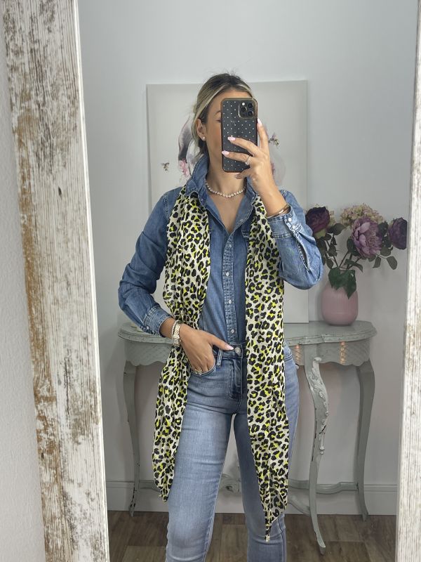 Pañuelo grande print amarillo