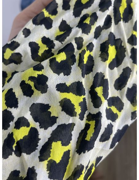 Pañuelo grande print amarillo