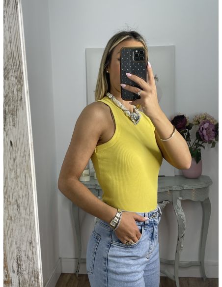 Camiseta olímpica efecto desgastado amarillo