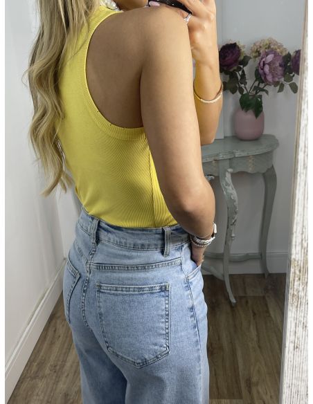 Camiseta olímpica efecto desgastado amarillo