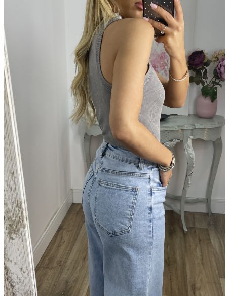 Camiseta olímpica efecto desgastado gris