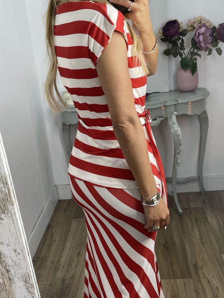 Conjunto Cebrián de rayas rojo