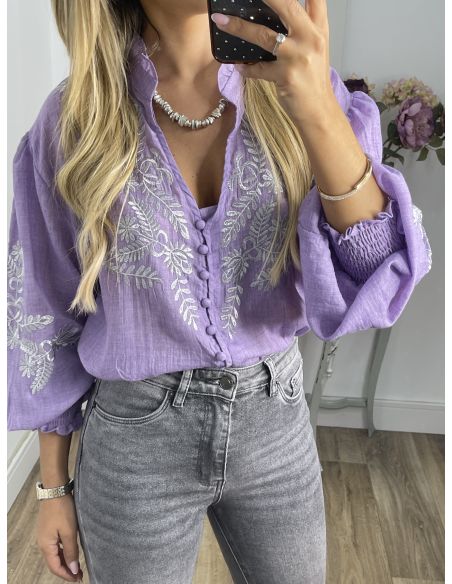 Camisa malva con bordado plateado