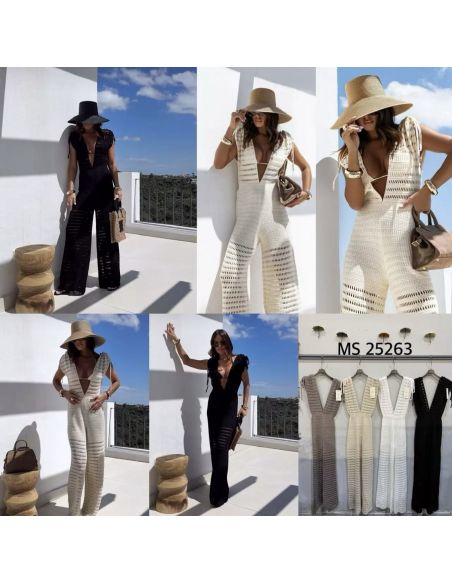 Mono de hilo calado beige