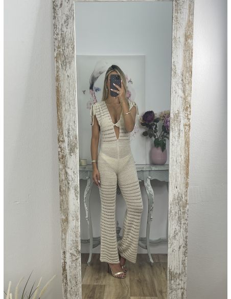 Mono de hilo calado beige