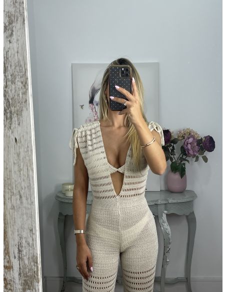 Mono de hilo calado beige