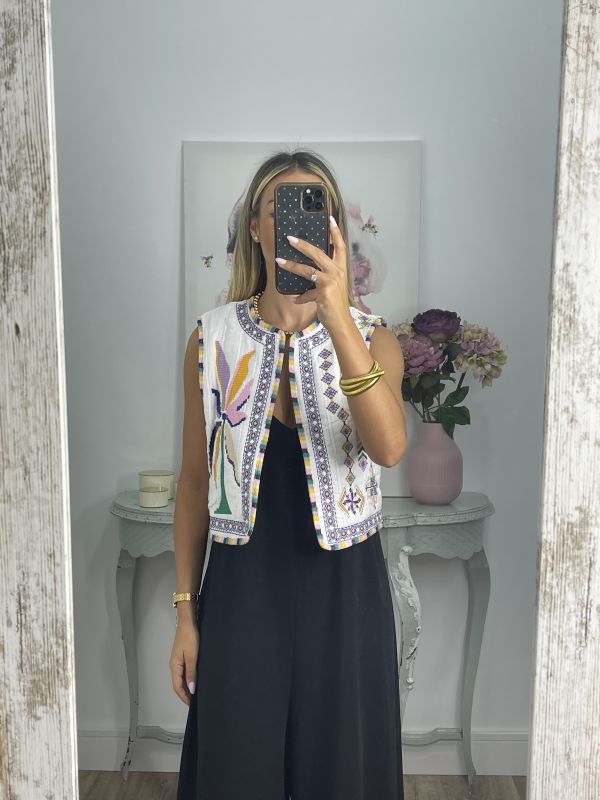 Chaleco Grecia blanco con bordados