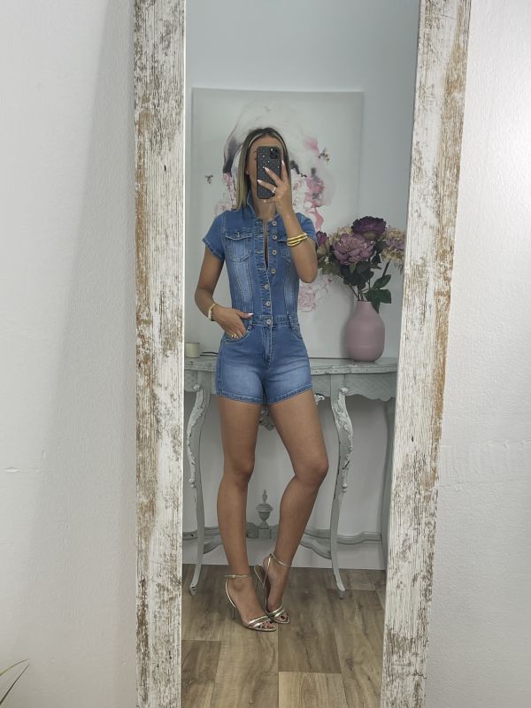 Mono vaquero corto ajustado