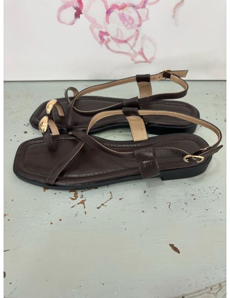 Sandalia Cruz chocolate