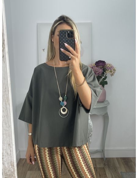 Camiseta oversize verde kaki