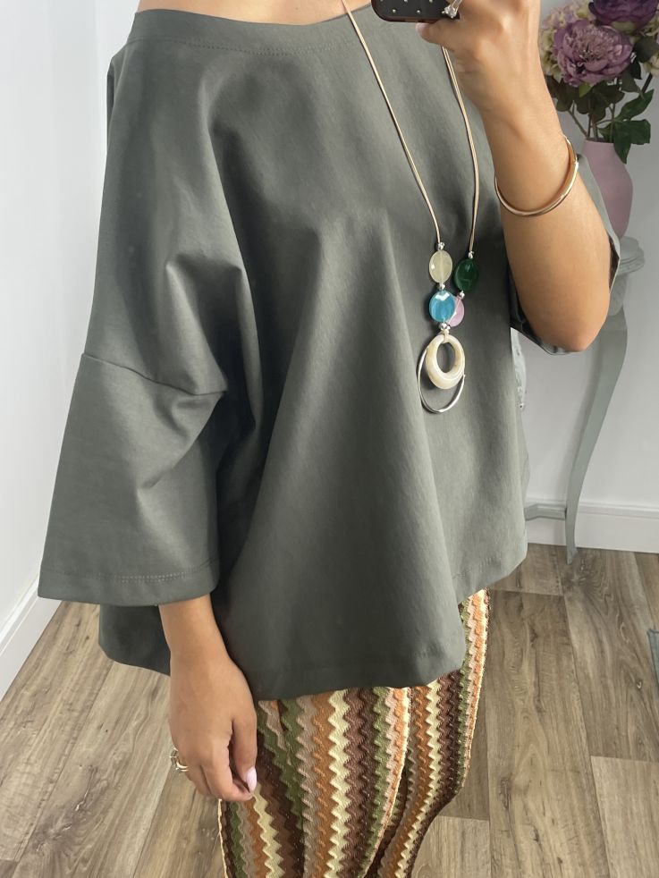 Camiseta oversize verde kaki