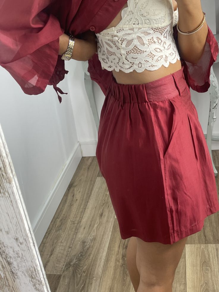 Short Elissa granate