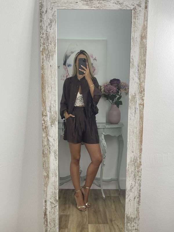 Short Elissa chocolate