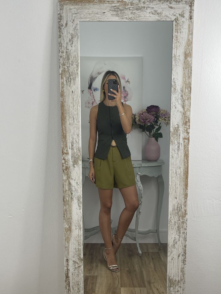 Chaleco ajustado verde