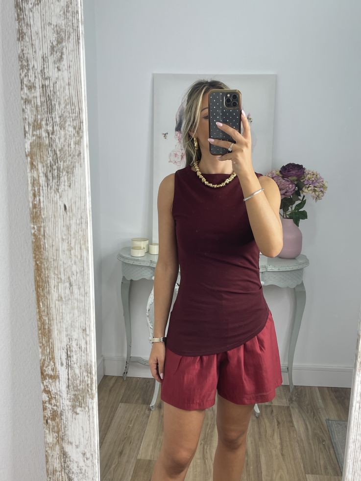 Top burdeos bajo asimétrico