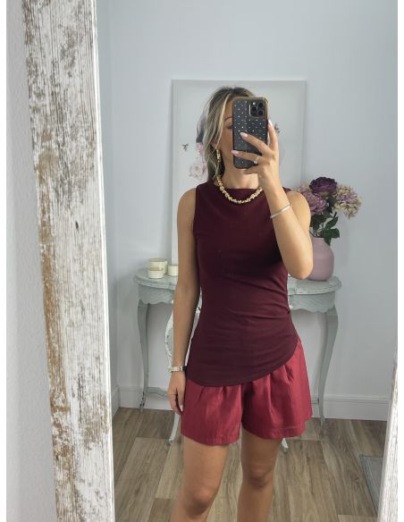 Top burdeos bajo asimétrico