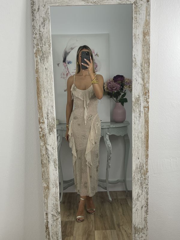 Vestido de tull con piedras