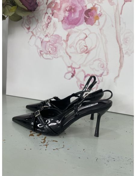 Zapatos destalonado charol negro
