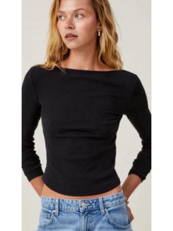 Camiseta Melissa negra