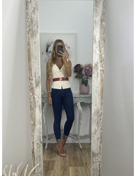 Jeans denim oscuro etiqueta roja