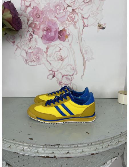 Zapatillas S70 amarilla