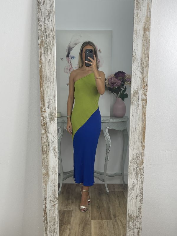 Vestido asimétrico verde y azul