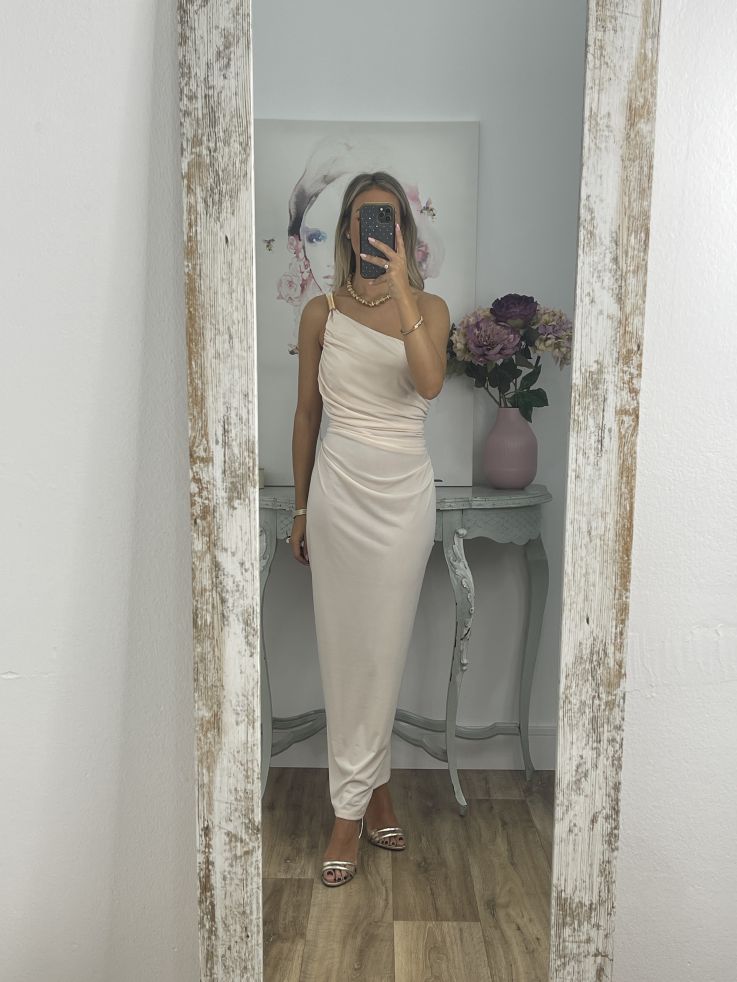 Vestido hueso con detalle dorado