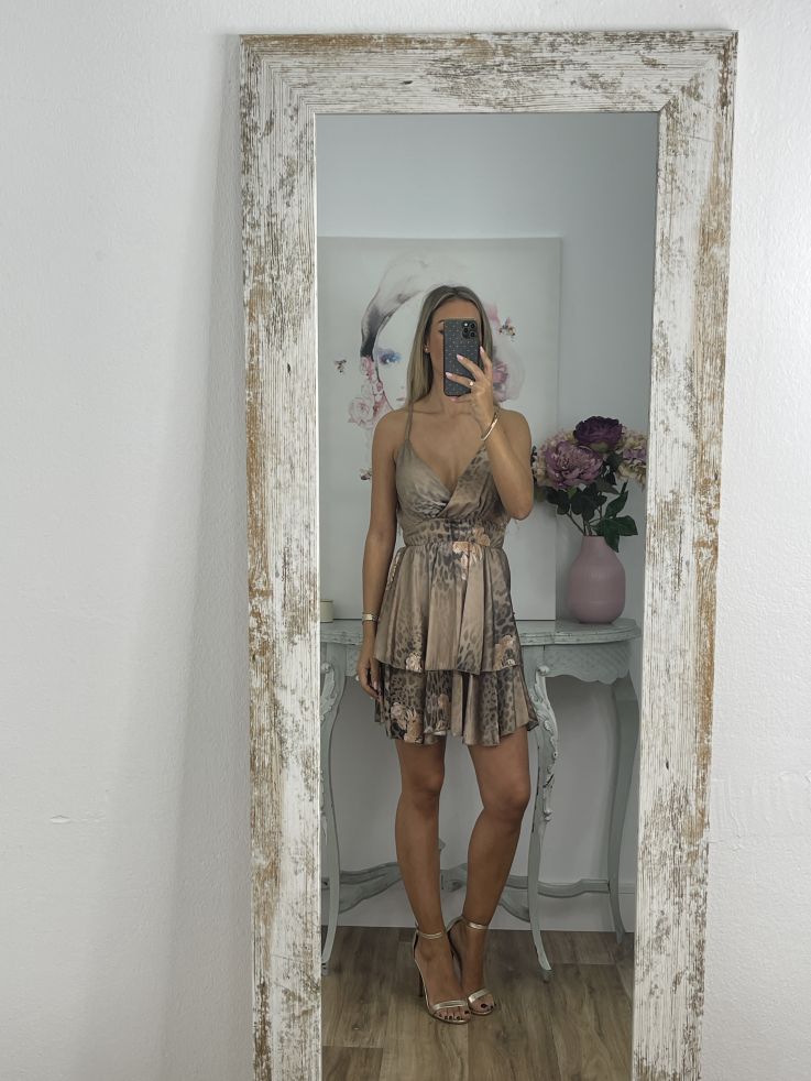 Vestido volantes leopardo grisáceo