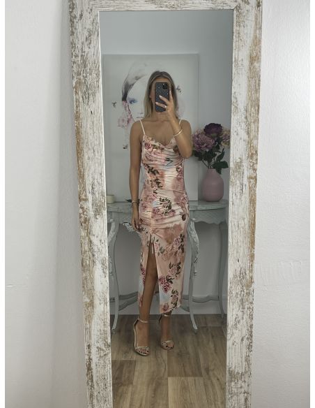 Vestido Lucrecia de flores rosa