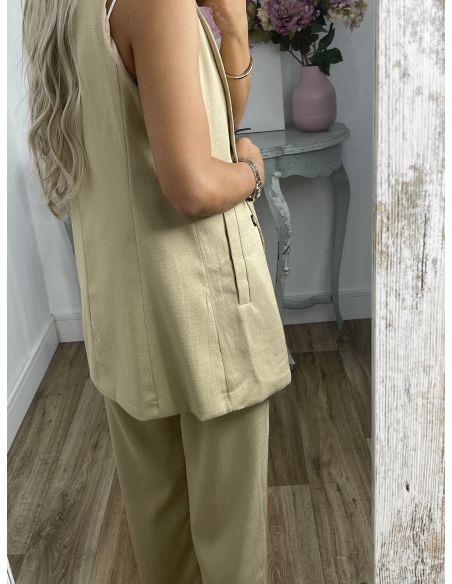 Conjunto Dora de chaleco y pantalón