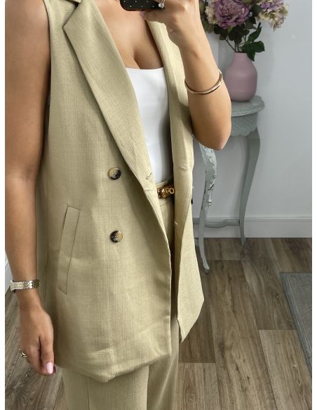 Conjunto Dora de chaleco y pantalón