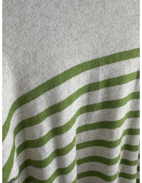 Jersey de cuello a la caja Camel con raya verde