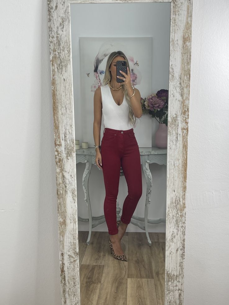 Jeans rojo etiqueta roja