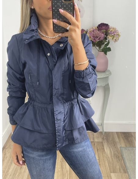 Cortavientos azul marino volantes