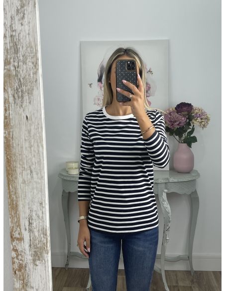 Camiseta de rayas azul marino con botones