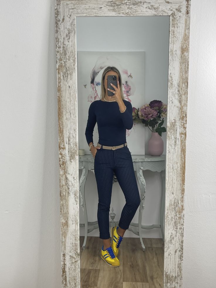 Camiseta Melissa azul marino