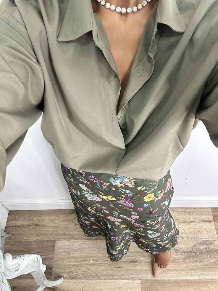 Camisa oversize fluida verde