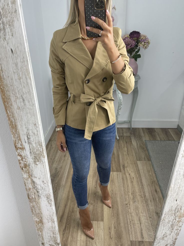 Gabardina corta montada camel