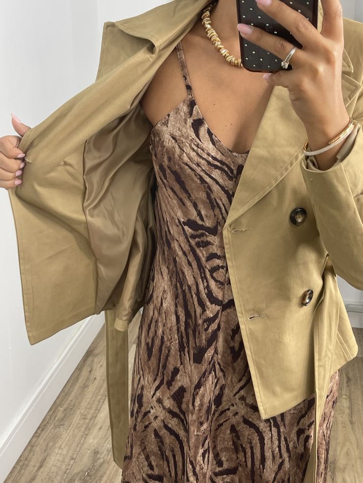 Gabardina corta montada camel