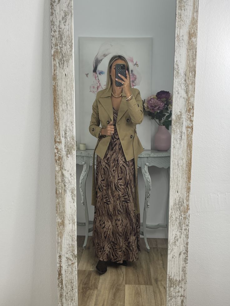 Gabardina corta montada camel