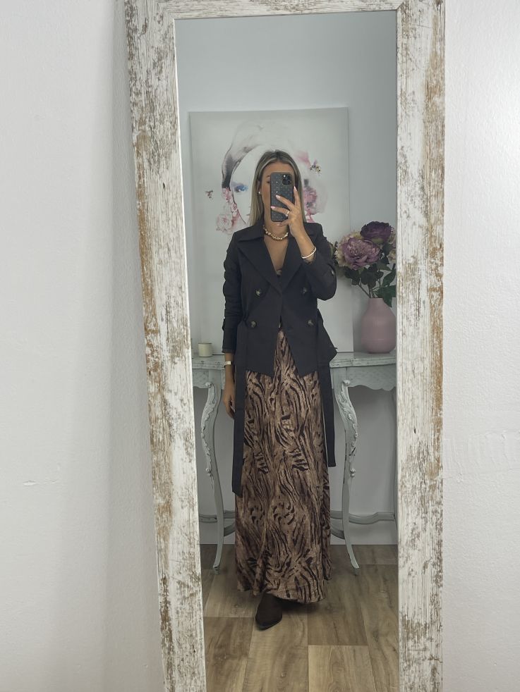 Gabardina corta montada chocolate