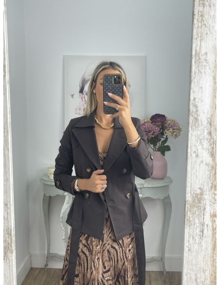 Gabardina corta montada chocolate