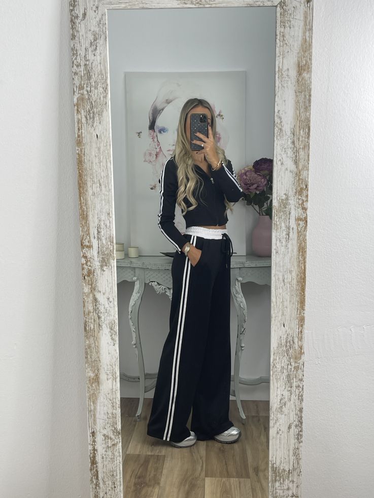 Conjunto Sport negro con sudadera