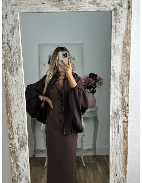 Conjunto Alejandra chocolate chaleco y falda