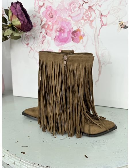 Botas flecos